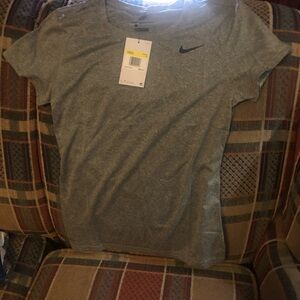 Nike Gray women’s size small dri fit T-Shirt